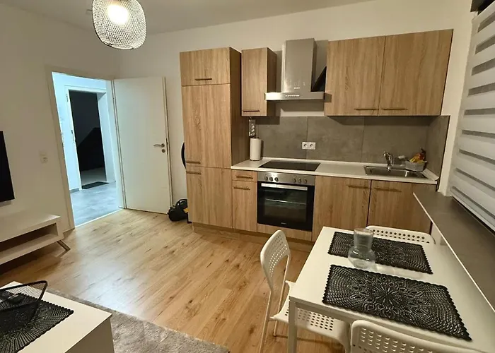 Ma - Free Parking, Free Wifi, Relax & Coffee, * Дуйсбург